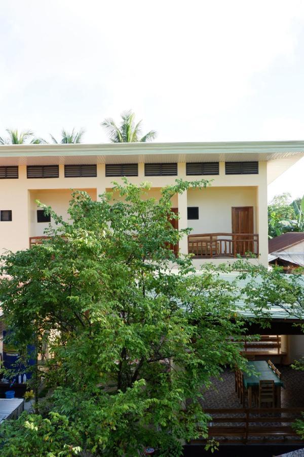 Tlshaw Homestay Хенерал Луна Екстериор снимка