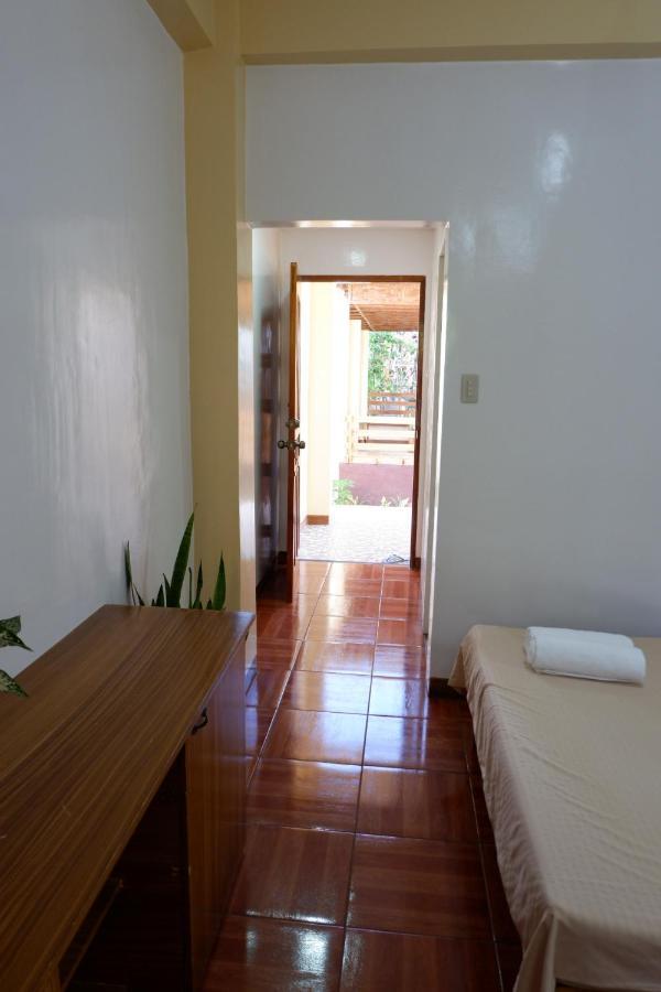 Tlshaw Homestay Хенерал Луна Екстериор снимка