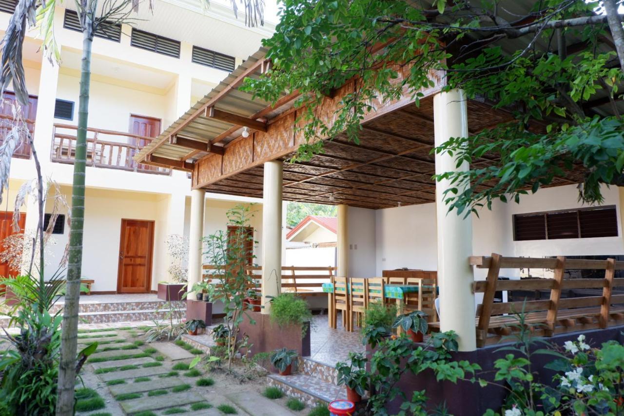 Tlshaw Homestay Хенерал Луна Екстериор снимка