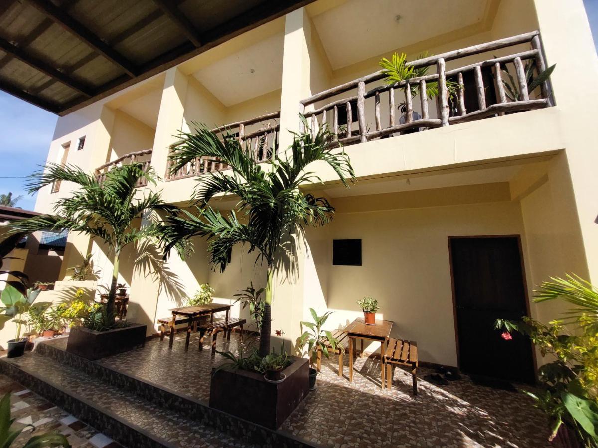 Tlshaw Homestay Хенерал Луна Екстериор снимка