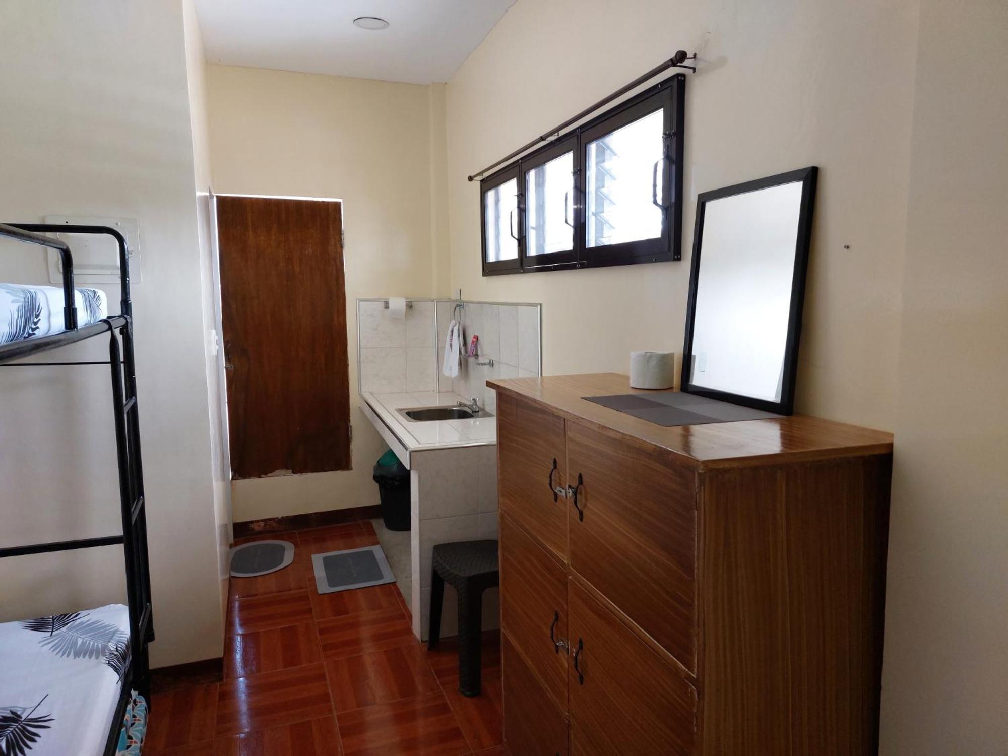 Tlshaw Homestay Хенерал Луна Екстериор снимка