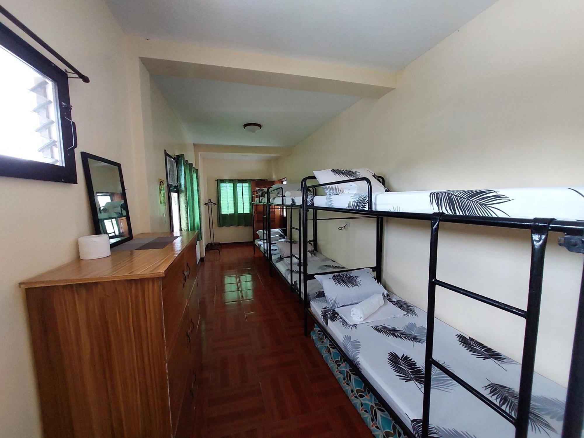 Tlshaw Homestay Хенерал Луна Екстериор снимка
